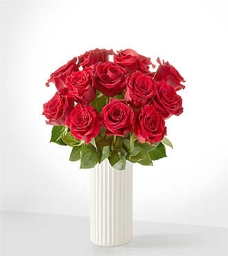 Ccs2 Fast Charging Socket 250A - Red Rose Bouquet - 12 Roses